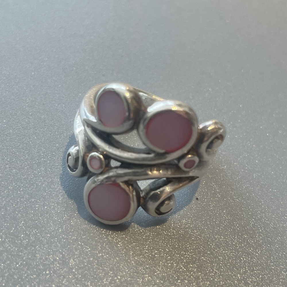 Vintage Artisan sterling silver and mother of pearl inlay ring.